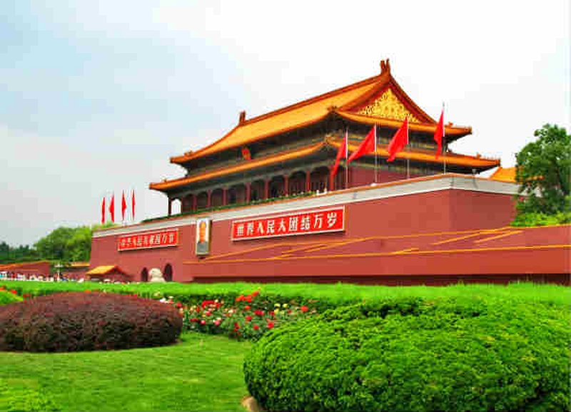 龙景玫瑰园：一个充满浪漫与精致的花园